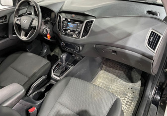 Подержанный автомобиль Hyundai Creta 2020 года (11 фото)