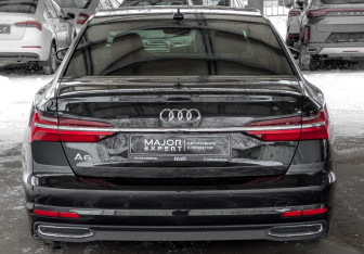 Подержанный автомобиль Audi A6 Sedan 2020 года (6 фото)