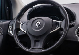 Подержанный автомобиль Renault Koleos 2014 года (14 фото)