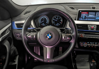 Подержанный автомобиль BMW X2 2021 года (22 фото)