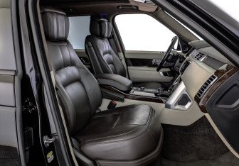 Подержанный автомобиль Land Rover Range Rover 2021 года (27 фото)