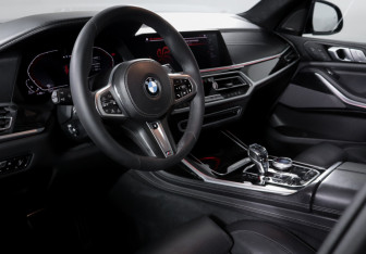 Подержанный автомобиль BMW X7 2019 года (14 фото)