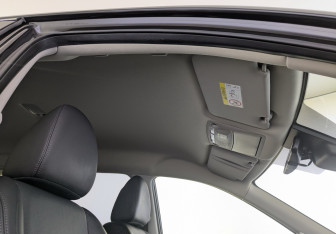 Подержанный автомобиль Nissan X-Trail 2018 года (23 фото)