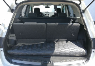 Подержанный автомобиль Nissan Qashqai+2 2012 года (17 фото)
