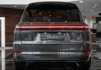 Новый LiXiang L9 2023 (5 фото)