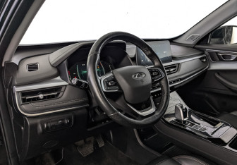 Подержанный автомобиль Chery Tiggo 7 Pro 2022 года (15 фото)