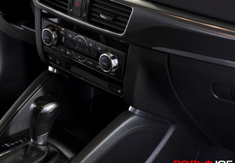 Подержанный автомобиль Mazda CX-5 2016 года (14 фото)