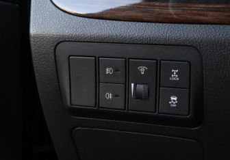 Подержанный автомобиль Hyundai Santa Fe 2011 года (17 фото)