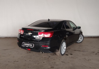 Подержанный автомобиль Chevrolet Malibu Sedan 2012 года (6 фото)