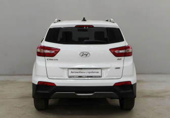 Подержанный автомобиль Hyundai Creta 2017 года (6 фото)