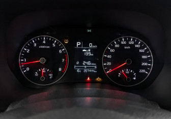 Подержанный автомобиль Kia Rio Hatchback 2021 года (15 фото)