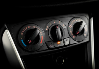 Подержанный автомобиль Suzuki SX4 Hatchback 2016 года (25 фото)