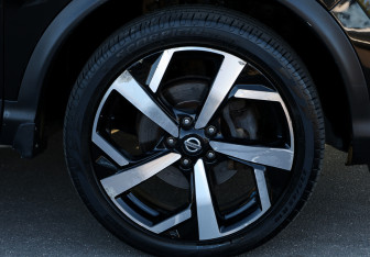 Подержанный автомобиль Nissan Qashqai 2020 года (23 фото)