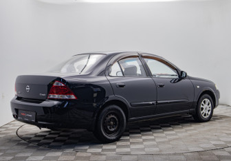 Подержанный автомобиль Nissan Almera Classic 2007 года (5 фото)