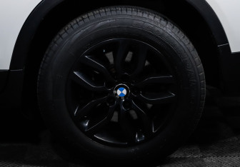 Подержанный автомобиль BMW X4 2014 года (15 фото)