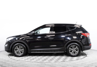 Подержанный автомобиль Hyundai Santa Fe 2013 года (8 фото)