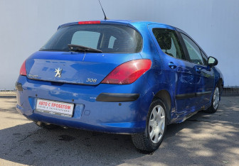 Подержанный автомобиль Peugeot 308 Hatchback 2010 года (5 фото)