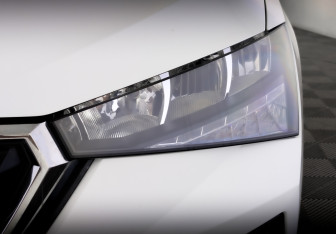 Подержанный автомобиль Skoda Rapid Liftback 2022 года (17 фото)