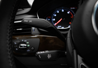 Подержанный автомобиль Audi A5 Liftback 2017 года (12 фото)