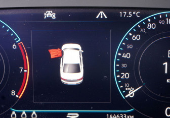 Подержанный автомобиль Volkswagen Tiguan 2020 года (10 фото)