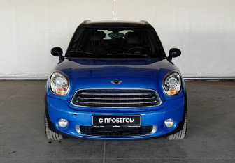 Подержанный автомобиль MINI Countryman 2010 года (2 фото)