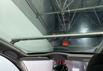 Подержанный автомобиль Peugeot 308 Hatchback 2008 года (14 фото)