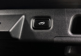 Подержанный автомобиль Hyundai Santa Fe 2020 года (10 фото)