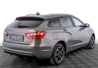 Подержанный автомобиль LADA (ВАЗ) Vesta Wagon 2021 года (5 фото)