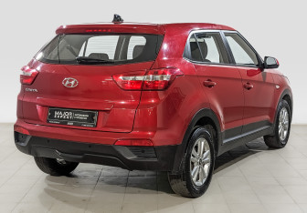 Подержанный автомобиль Hyundai Creta 2019 года (5 фото)