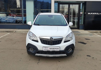 Подержанный автомобиль Opel Mokka 2014 года (2 фото)