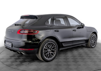 Подержанный автомобиль Porsche Macan 2015 года (5 фото)