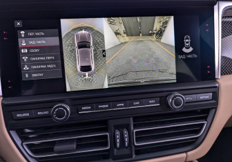 Подержанный автомобиль Porsche Macan 2021 года (24 фото)