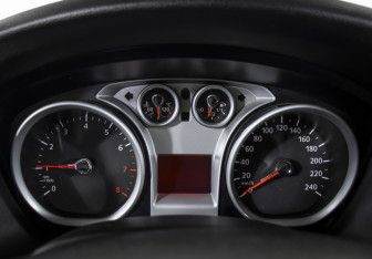 Подержанный автомобиль Ford Focus Hatchback 2011 года (4 фото)