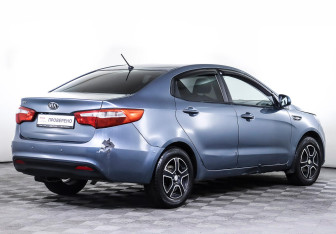 Подержанный автомобиль Kia Rio Sedan 2012 года (8 фото)