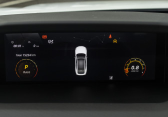 Подержанный автомобиль Changan UNI-V 2023 года (13 фото)