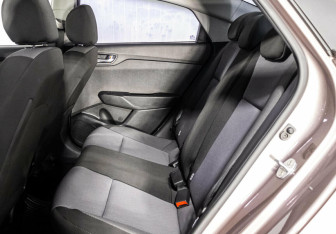 Подержанный автомобиль Hyundai Solaris Sedan 2020 года (10 фото)