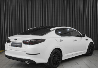 Подержанный автомобиль Kia Optima Sedan 2015 года (4 фото)