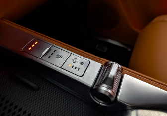 Подержанный автомобиль Tank 700 2024 года (28 фото)