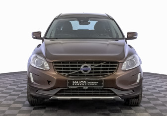 Подержанный автомобиль Volvo XC60 2015 года (2 фото)
