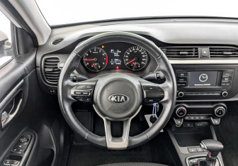Подержанный автомобиль Kia Rio Sedan 2021 года (21 фото)