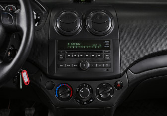 Подержанный автомобиль Chevrolet Aveo Hatchback 2008 года (10 фото)