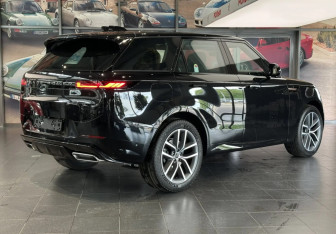 Новый Land Rover Range Rover Sport 2026 (5 фото)