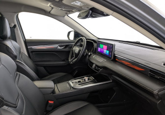 Подержанный автомобиль Haval Jolion 2023 года (11 фото)