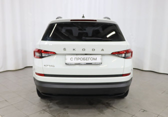Подержанный автомобиль Skoda Kodiaq 2020 года (5 фото)