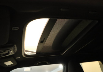 Подержанный автомобиль MINI Hatch 2021 года (18 фото)