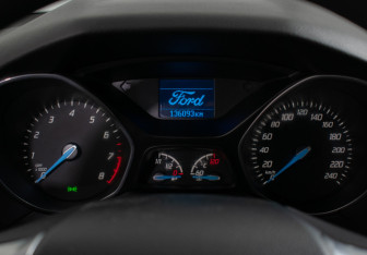 Подержанный автомобиль Ford Focus Hatchback 2014 года (12 фото)