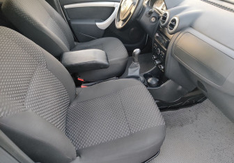 Подержанный автомобиль LADA (ВАЗ) Largus Wagon 2014 года (9 фото)