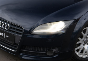 Подержанный автомобиль Audi TT Coupe 2007 года (21 фото)