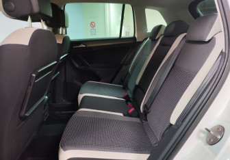 Подержанный автомобиль Volkswagen Tiguan 2019 года (11 фото)