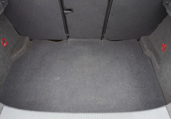Подержанный автомобиль Opel Astra Hatchback 2008 года (9 фото)
